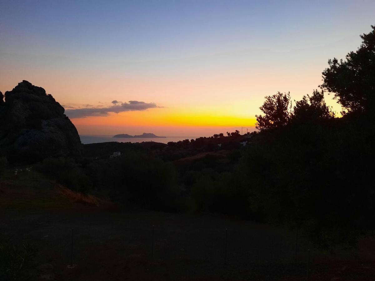 Serendipity Crete Agia Galini  Luaran gambar